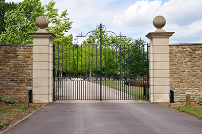 How to Maintain Your Driveway Gate